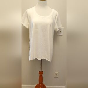 Soft Surroundings Tee Shirt With Beautiful Crochet Overlay On Back EUC